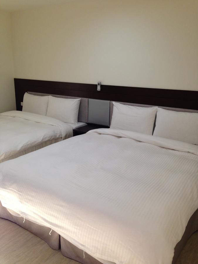 Big Bear Hotel Kaohsiung Kamer foto